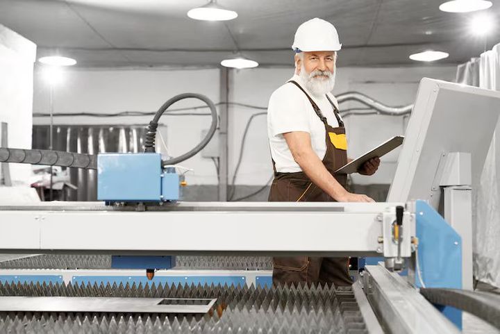 Waterjet Cutting Machines: Technology, Applications, Safety, and Key Insights